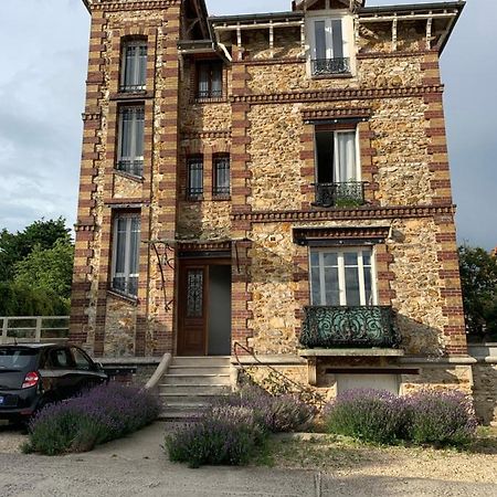 Logement A 20 Min De Paris Avec Parking Gratuit 奥伯尼 外观 照片